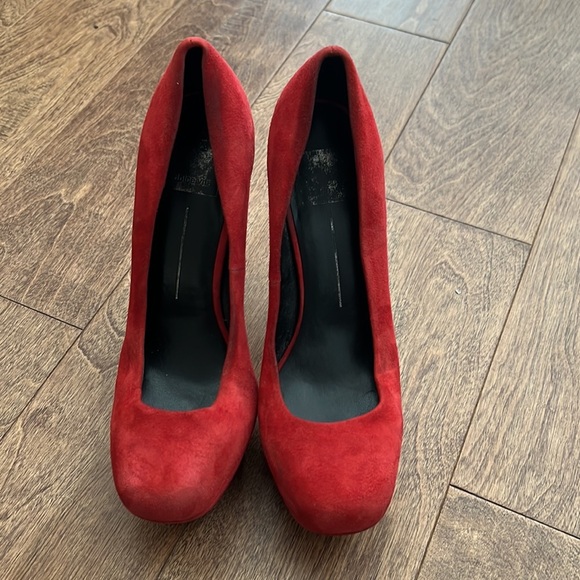 Dolce vita red suede heel 8 - Picture 2 of 7